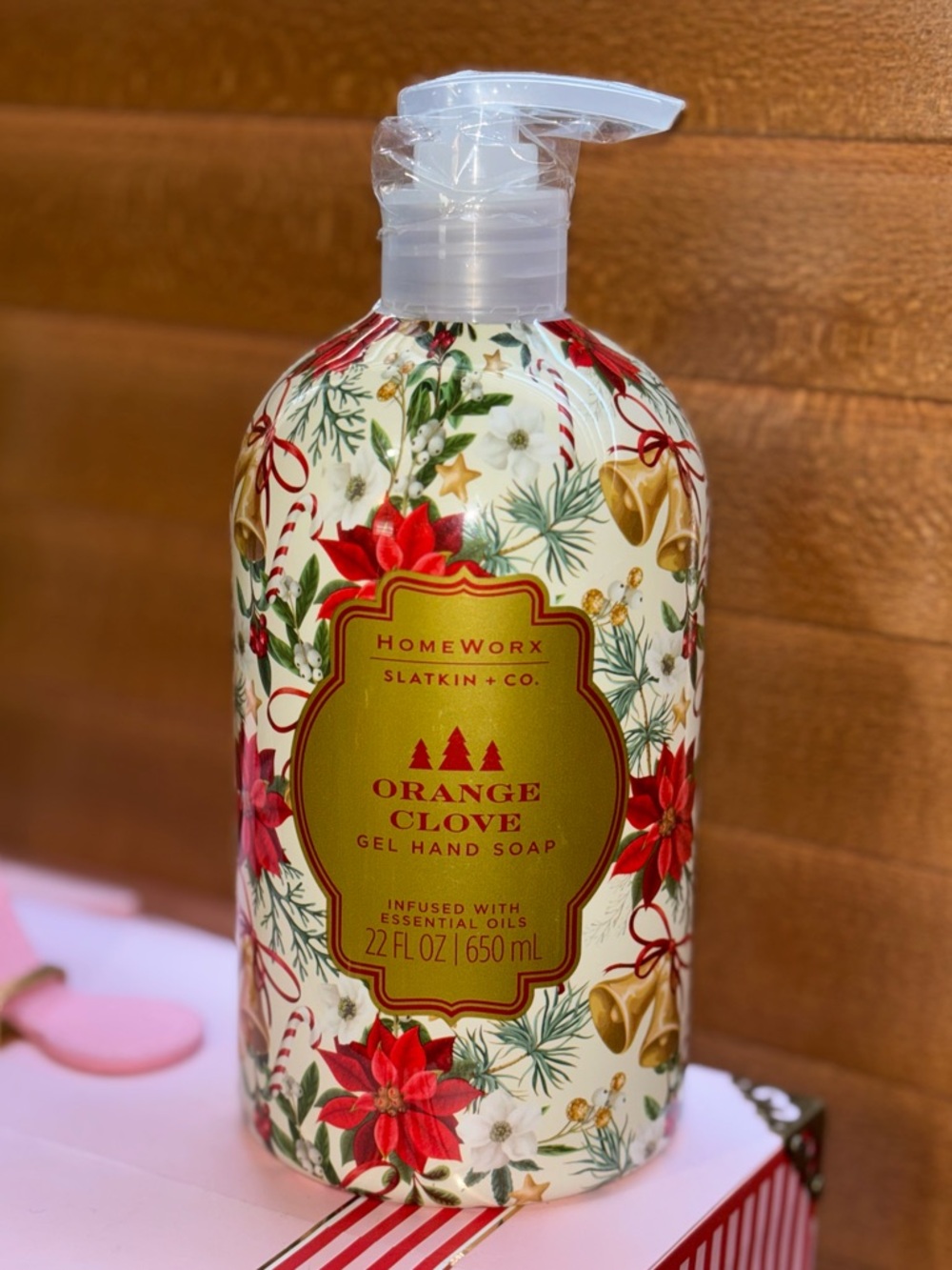 HomeWorx by Slatkin + Co. Orange Clove gel hand soap